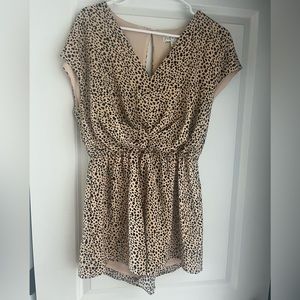 Leopard romper in great condition